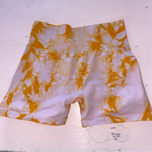 Gillya tie-dye seamless high-waist biker yoga shorts 4 inch no front seam - Picture 11 of 11
